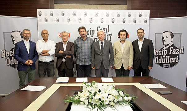 Necip Fazıl Ödülleri sahiplerini buldu