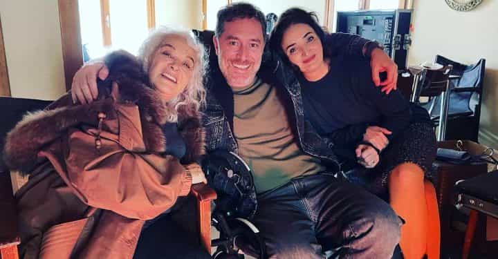 Emel Göksu ile Fadik Sevin Atasoy, ‘Kardeşlerim’ dizisinin setinde biraraya geldi