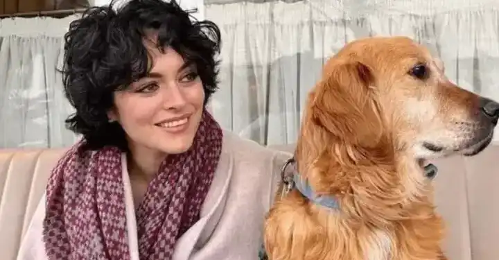 Ezgi Mola, depremde kurtarılan köpeği sahiplendi