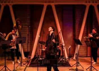 Fikri Karayel, Jazz performansıyla seyirciden tam not aldı