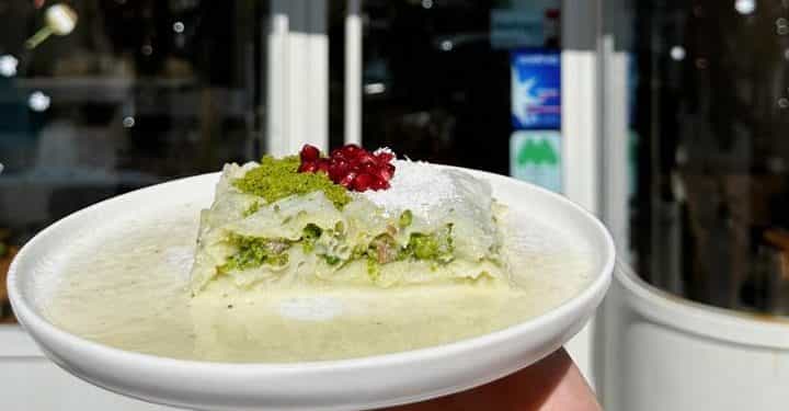 Ailenizin her bireyi için damak çatlatan güllaç Babazade’de