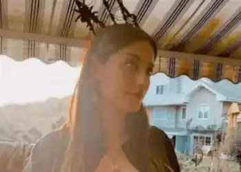 Hazal Kaya’dan Leyla Süreyya paylaşımı