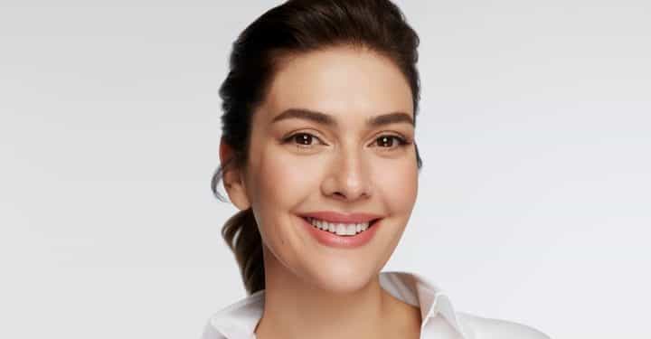 Yves Rocher, oyuncu Bergüzar Korel ile iş birliğini duyurdu