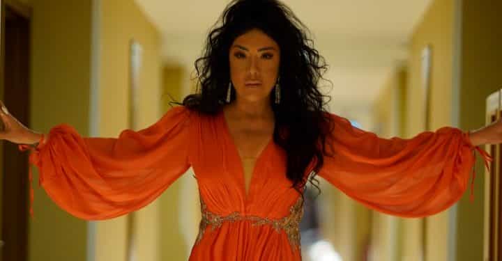 Işın Karaca, bayramda Kıbrıs’ta sevenleriyle buluştu