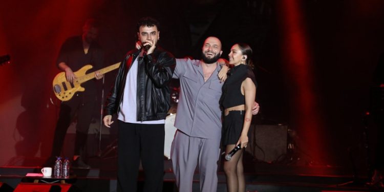 Berkay, ‘Açıkhava’ açılışını Kuruçeşme’de yaptı