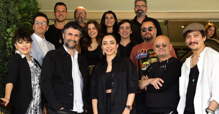 ‘Grabuna’ filminin oyuncuları seti bitirir bitirmez basın toplantısında bir araya geldi