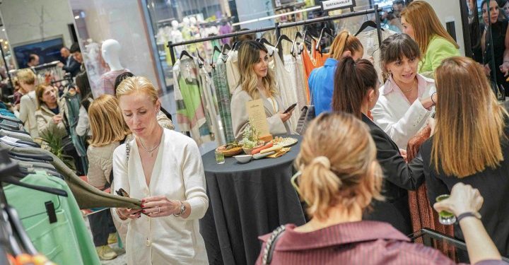 Cemiyet hayatı Knitss lansmanında buluştu