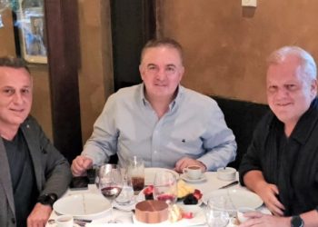 Metin Şen, Selim Kosif ve Başar Hacısüleymanoğlu geleneksel aylık yemek sohbetlerini gerçekleştirdi