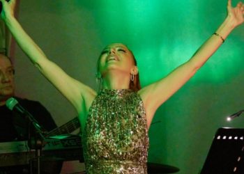 Meyra, uzun bir aradan sonra sahnelere geri döndü