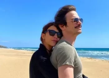 Bir dargın bir barışık birliktelik sürdüren Ahmet Kural ile Çağla Gizem Şahin çifti evlenmeye karar verdi