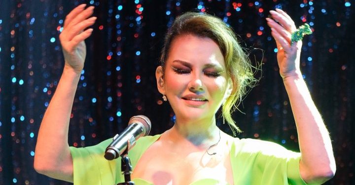 Deniz Seki’den 888 Private İstanbul’da muhteşem bir konser