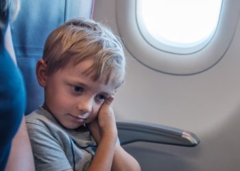 Uçuş sırasında yaşanan kulak ağrısına dikkat!