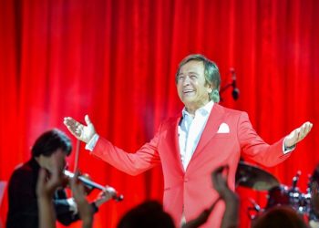 Erol Evgin ile Harbiye Açıkhava’da rüya gibi bir gece