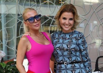 Gülben Ergen modacısı Gülşah Saraçoğlu ile alışverişte