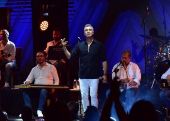 Özcan Deniz, Bodrum Günay Restaurant’ı yine hınca hınç doldurdu