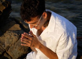 Yighoes’in yeni teklisi ‘Tutarsız’ çıktı