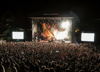 Athena’dan Maximum Uniq’te nostalljik konser