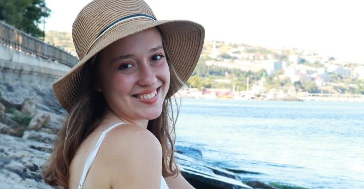 Doğa Baykara’dan ilk single: Kendimden Bilirim