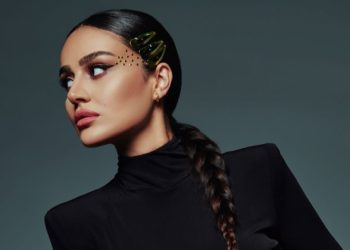 Elif Buse Doğan, Çukurova Devlet Senfoni Orkestrası ile aynı sahnede