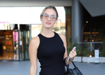 Sude Burcu tatil sonrası alışverişte