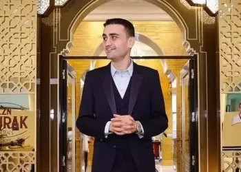 CZN Burak neden hastanelik oldu?