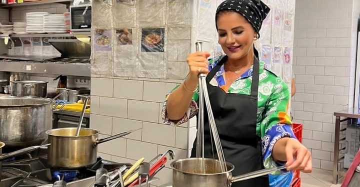 Ebru Çarıkcılar tatlıları ile yeni sezona hazır