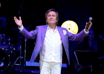 Erol Evgin’den Filenin Sultanları’na Erik Dalı