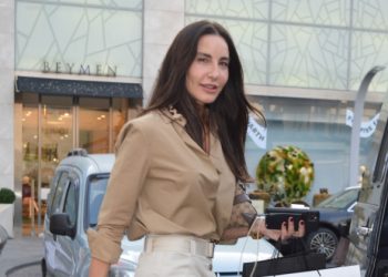 Ece Sükan, İstanbul-New York arası mekik dokuyor