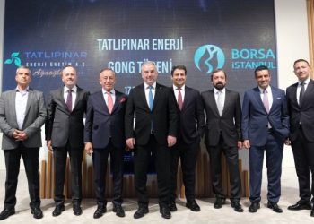 Ağaoğlu Enerji Grubu, Türkiye’de inşaat ve turizm sektörlerinde olduğu gibi, yenilenebilir enerji sektöründe de yatırımlarına devam ediyor