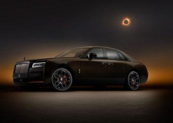 Rolls-Royce Black Badge Ghost Ekleipsis’i tanıttı