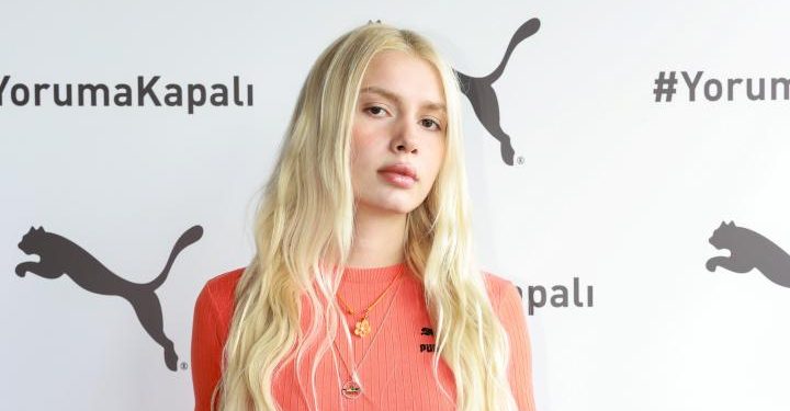Aleyna Tilki ve Puma’dan depresyon farkındalığı birlikteliği