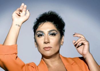 Burcu Kısakürek yeni teklisi ‘Renkli Uçurtmalar’ ile karşımızda