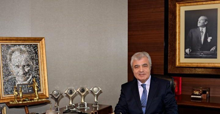 Özden Grup Y.K. Başkanı Hayati Babaoğlu’ndan cumhuriyetin 100. yılı ile ilgili duygu dolu cümleler