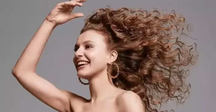 Charles Dickens’ın ‘Little Dorrit’ romanının uyarlaması olan ‘Asya’nın kadrosu belli oldu