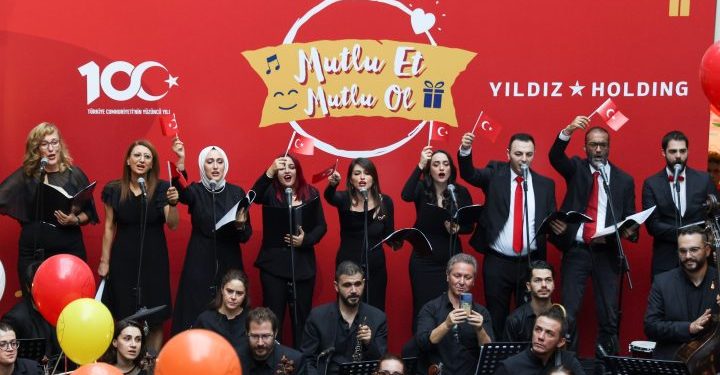 Yıldız Holding ‘Geleneksel Mutlu Et Mutlu Ol Günü’nü Cumhuriyetin 100. yılı coşkusuyla kutladı