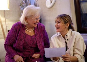 Öğretmenler Günü’ne özel birbirinden değerli 10 sanatçının yer aldığı anlamlı bir albüm görücüye çıkıyor