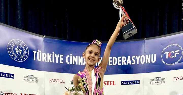 Ayris Bayrak, geleceğin yıldız sporsucu olmaya aday