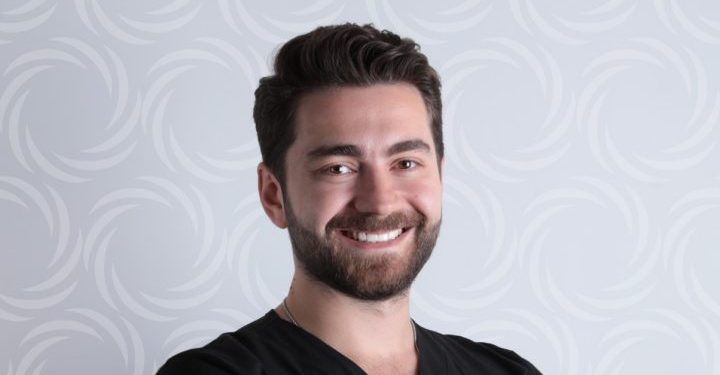 Esteworld Plastik Cerrahi Sağlık Grubu Medikal Direktörü Dr. Burak Tuncer, saç ekimi ile ilgili merak edilenleri Quality okurları için anlattı