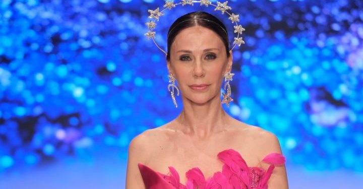 Demet Şener, 28 yılda 1 kez defile kaçırmadı