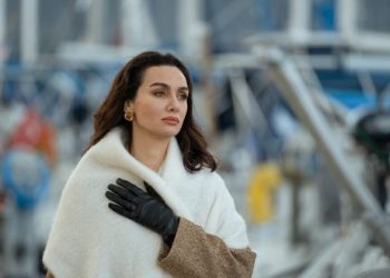 İlk sezonuyla ezberleri bozan Kuş Uçuşu, kaldığı yerden devam etmek üzere geri dönüyor