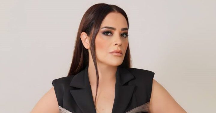 Reyhan Karaca: Sadece 90’ların değil tüm zamanların şarkıcısıyım