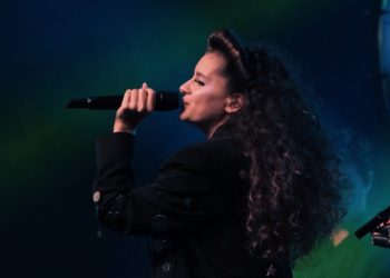 Atiye’den erken yılbaşı kutlaması