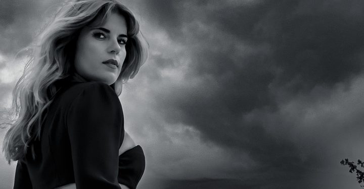 Elif Turan’dan 7 yıl sonra ilk tekli