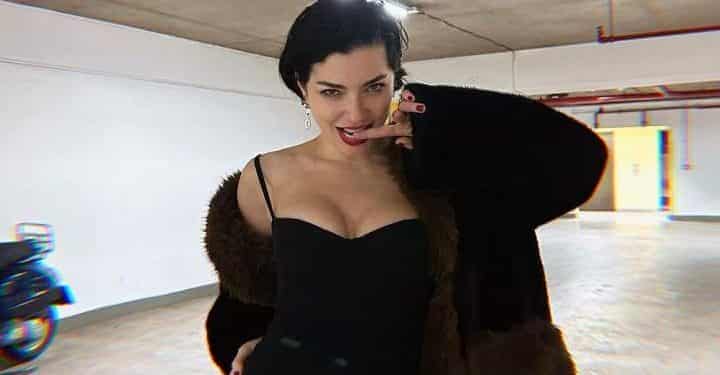 Merve Boluğur seksi günlerine geri döndü