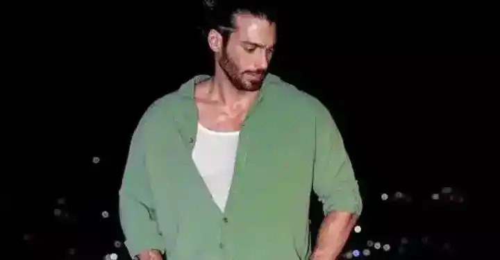 Can Yaman bir ayda tam 10 kilo eridi