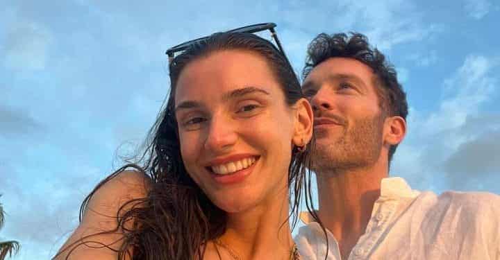 Aslı Sümen İngiliz sevgilisiyle Şeyseller’de ön balayında