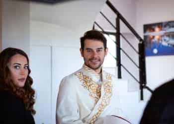 Cem Belevi cami imamı oldu