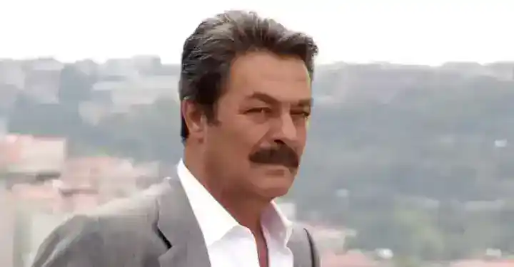 Hastaneye kaldırılan Kadir İnanır’ın ailesinden ve doktorundan açıklama