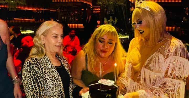 Türkan Şerbetçi’den Arzu Kalaylı’ya doğum günü sürprizi