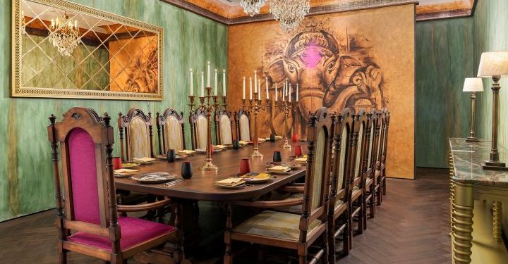 Pelin Batu, Swissôtel Bosphorus içerisinde yer alan Madhu’s’da misafirlerini ağırlıyor